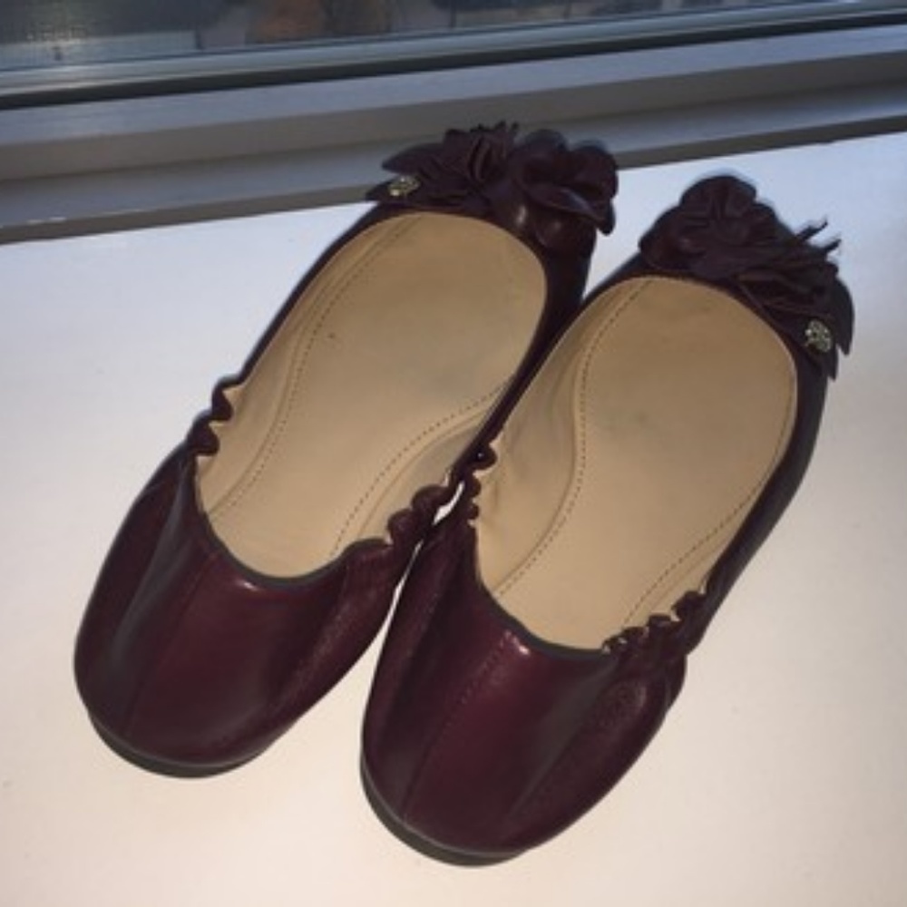 Tory Burch Burgundy Blossom Ballet Flats - Picture 2 of 8